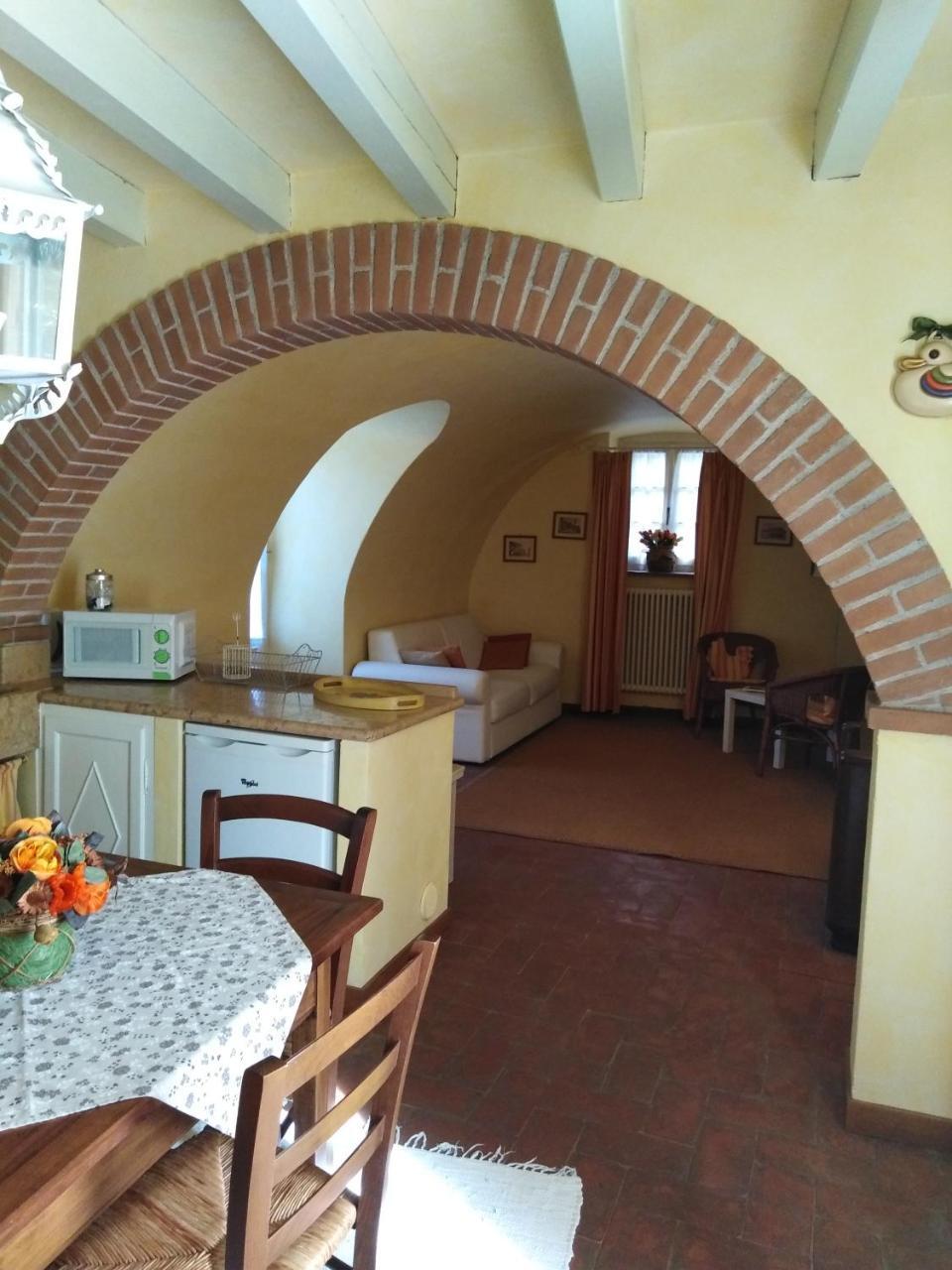 Casa Del Capitello Apartamento Caprino Veronese Exterior foto